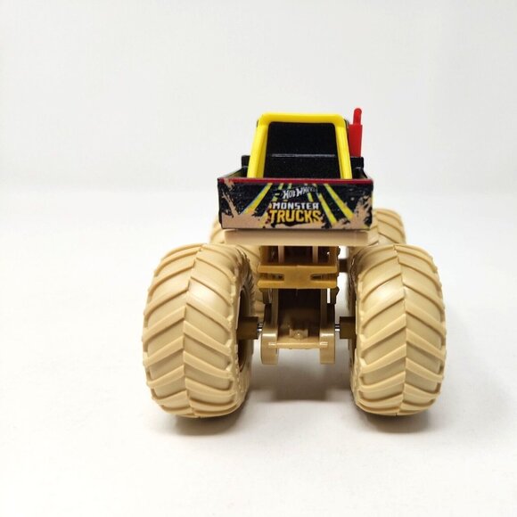 2022 Hot Wheels Monster Trucks UNIMOG Monster Truck 1:64 Demo Doubles (jam23) - Picture 4 of 7